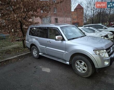 Сірий Міцубісі Паджеро Вагон, об'ємом двигуна 2.84 л та пробігом 340 тис. км за 12000 $, фото 2 на Automoto.ua