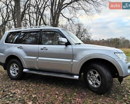 Серый Мицубиси Паджеро Вагон, объемом двигателя 3 л и пробегом 341 тыс. км за 11990 $, фото 29 на Automoto.ua