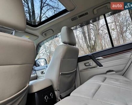 Серый Мицубиси Паджеро Вагон, объемом двигателя 3 л и пробегом 341 тыс. км за 11990 $, фото 58 на Automoto.ua