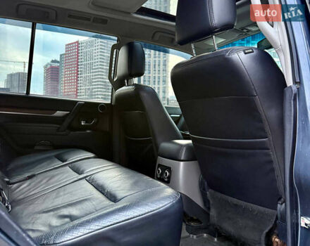 Серый Мицубиси Паджеро Вагон, объемом двигателя 2.97 л и пробегом 245 тыс. км за 9950 $, фото 21 на Automoto.ua