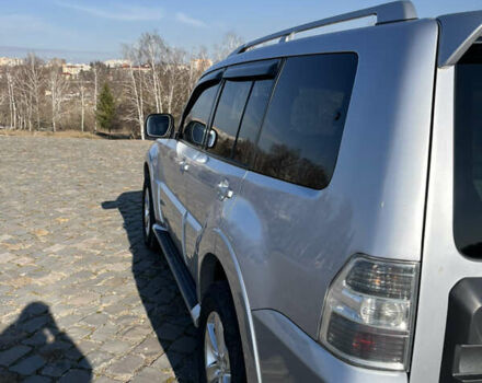 Сірий Міцубісі Паджеро Вагон, об'ємом двигуна 2.97 л та пробігом 295 тис. км за 11800 $, фото 11 на Automoto.ua