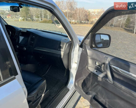 Сірий Міцубісі Паджеро Вагон, об'ємом двигуна 2.97 л та пробігом 295 тис. км за 11800 $, фото 15 на Automoto.ua