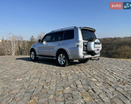 Сірий Міцубісі Паджеро Вагон, об'ємом двигуна 2.97 л та пробігом 295 тис. км за 11800 $, фото 6 на Automoto.ua