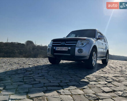 Сірий Міцубісі Паджеро Вагон, об'ємом двигуна 2.97 л та пробігом 295 тис. км за 11800 $, фото 2 на Automoto.ua