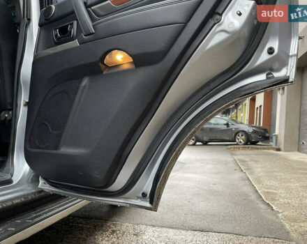 Серый Мицубиси Паджеро Вагон, объемом двигателя 3.2 л и пробегом 270 тыс. км за 16500 $, фото 6 на Automoto.ua