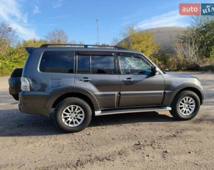 Серый Мицубиси Паджеро Вагон, объемом двигателя 3.2 л и пробегом 130 тыс. км за 19700 $, фото 6 на Automoto.ua