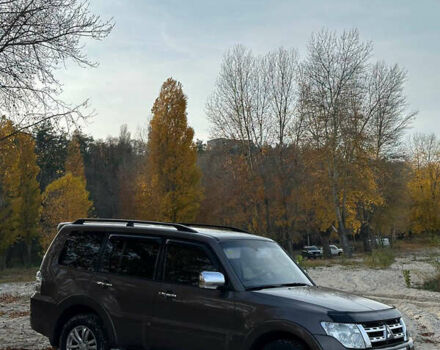 Серый Мицубиси Паджеро Вагон, объемом двигателя 3.2 л и пробегом 236 тыс. км за 16999 $, фото 44 на Automoto.ua