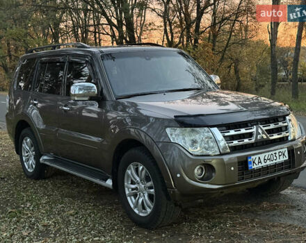 Серый Мицубиси Паджеро Вагон, объемом двигателя 3.2 л и пробегом 236 тыс. км за 16999 $, фото 16 на Automoto.ua