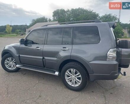 Сірий Міцубісі Паджеро Вагон, об'ємом двигуна 3.2 л та пробігом 126 тис. км за 18000 $, фото 19 на Automoto.ua