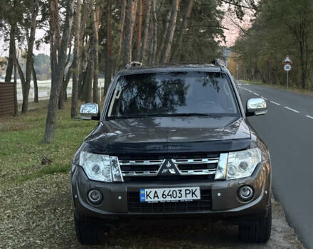 Серый Мицубиси Паджеро Вагон, объемом двигателя 3.2 л и пробегом 236 тыс. км за 16999 $, фото 7 на Automoto.ua