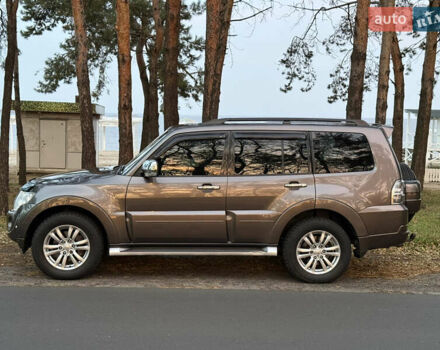 Серый Мицубиси Паджеро Вагон, объемом двигателя 3.2 л и пробегом 236 тыс. км за 16999 $, фото 10 на Automoto.ua