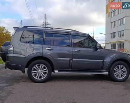 Міцубісі Паджеро Вагон 2013 у Харкові на Automoto.ua Сірий Міцубісі Паджеро Вагон, об'ємом двигуна 3.2 л та пробігом 183 тис. км за 19900 $, фото 3 на Automoto.ua