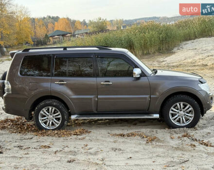 Серый Мицубиси Паджеро Вагон, объемом двигателя 3.2 л и пробегом 236 тыс. км за 16999 $, фото 25 на Automoto.ua