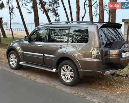 Серый Мицубиси Паджеро Вагон, объемом двигателя 3.2 л и пробегом 236 тыс. км за 16999 $, фото 13 на Automoto.ua