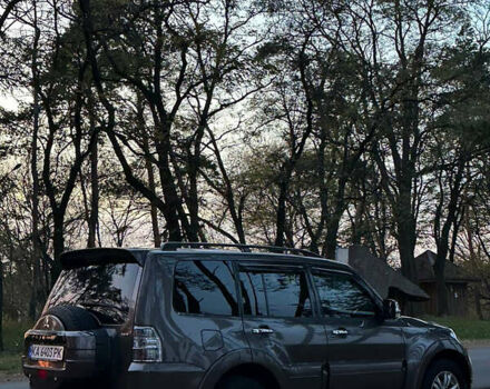 Серый Мицубиси Паджеро Вагон, объемом двигателя 3.2 л и пробегом 236 тыс. км за 16999 $, фото 33 на Automoto.ua