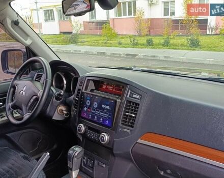 Міцубісі Паджеро Вагон 2013 у Харкові на Automoto.ua Сірий Міцубісі Паджеро Вагон, об'ємом двигуна 3.2 л та пробігом 183 тис. км за 19900 $, фото 11 на Automoto.ua