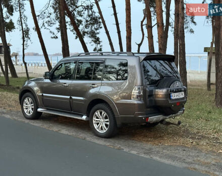 Серый Мицубиси Паджеро Вагон, объемом двигателя 3.2 л и пробегом 236 тыс. км за 16999 $, фото 21 на Automoto.ua