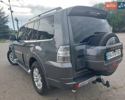 Сірий Міцубісі Паджеро Вагон, об'ємом двигуна 3.2 л та пробігом 126 тис. км за 18000 $, фото 21 на Automoto.ua