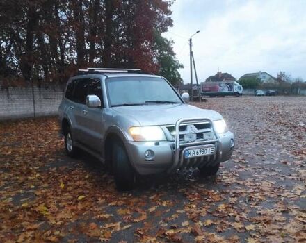 Серый Мицубиси Паджеро Вагон, объемом двигателя 3.2 л и пробегом 370 тыс. км за 7850 $, фото 1 на Automoto.ua