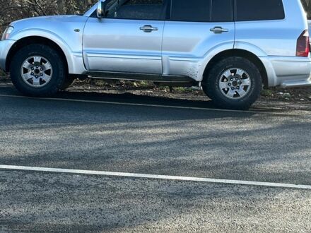 Серый Мицубиси Паджеро Вагон, объемом двигателя 3.2 л и пробегом 263 тыс. км за 8000 $, фото 1 на Automoto.ua