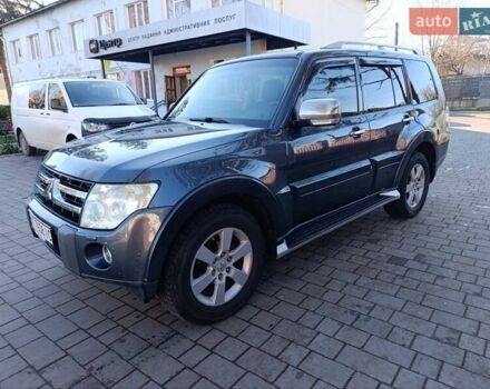 Сірий Міцубісі Паджеро Вагон, об'ємом двигуна 2.97 л та пробігом 181 тис. км за 11300 $, фото 1 на Automoto.ua