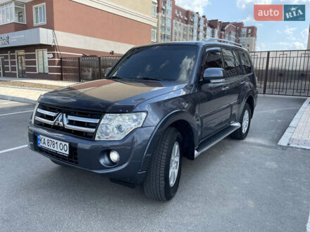 Мицубиси Паджеро Вагон 2007 в Умани на Automoto.ua Серый Мицубиси Паджеро Вагон, объемом двигателя 3 л и пробегом 275 тыс. км за 10900 $, фото 1 на Automoto.ua