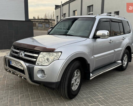 Сірий Міцубісі Паджеро Вагон, об'ємом двигуна 2.97 л та пробігом 230 тис. км за 11200 $, фото 1 на Automoto.ua