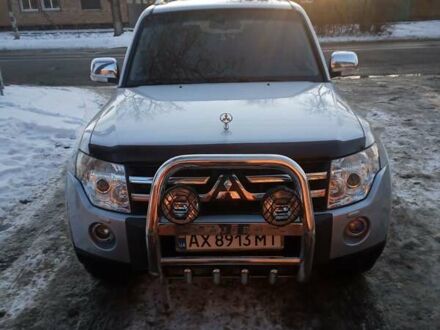 Мицубиси Паджеро Вагон 2008 в Красноград на Automoto.ua Серый Мицубиси Паджеро Вагон, объемом двигателя 3 л и пробегом 130 тыс. км за 13000 $, фото 1 на Automoto.ua