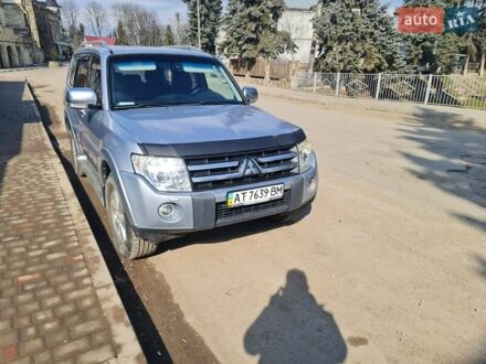 Сірий Міцубісі Паджеро Вагон, об'ємом двигуна 3 л та пробігом 239 тис. км за 10000 $, фото 1 на Automoto.ua