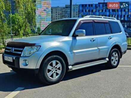 Мицубиси Паджеро Вагон 2008 в Харькове на Automoto.ua Серый Мицубиси Паджеро Вагон, объемом двигателя 2.97 л и пробегом 280 тыс. км за 9700 $, фото 1 на Automoto.ua