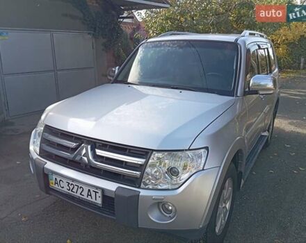 Сірий Міцубісі Паджеро Вагон, об'ємом двигуна 2.97 л та пробігом 198 тис. км за 10800 $, фото 1 на Automoto.ua