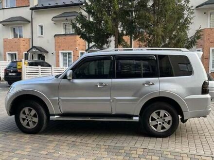 Міцубісі Паджеро Вагон 2008 у Коломые на Automoto.ua Сірий Міцубісі Паджеро Вагон, об'ємом двигуна 2.97 л та пробігом 211 тис. км за 11500 $, фото 1 на Automoto.ua