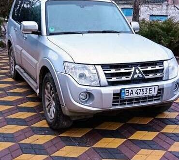 Міцубісі Паджеро Вагон 2011 у Александрие на Automoto.ua Сірий Міцубісі Паджеро Вагон, об'ємом двигуна 3.2 л та пробігом 218 тис. км за 18000 $, фото 1 на Automoto.ua