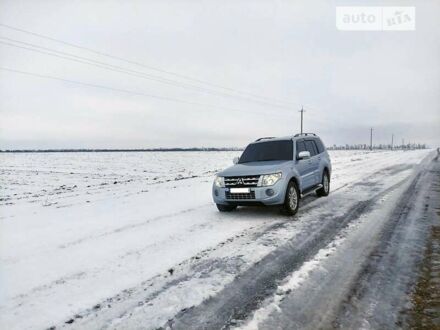 Сірий Міцубісі Паджеро Вагон, об'ємом двигуна 3.2 л та пробігом 106 тис. км за 24000 $, фото 1 на Automoto.ua