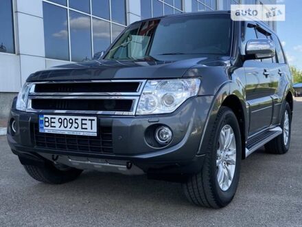 Мицубиси Паджеро Вагон 2014 в Белой Церкве на Automoto.ua Серый Мицубиси Паджеро Вагон, объемом двигателя 3.2 л и пробегом 141 тыс. км за 24500 $, фото 1 на Automoto.ua