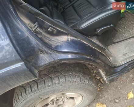 Синий Мицубиси Паджеро Вагон, объемом двигателя 3.2 л и пробегом 300 тыс. км за 7200 $, фото 1 на Automoto.ua