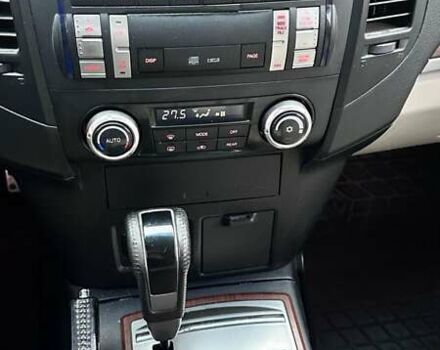 Синий Мицубиси Паджеро Вагон, объемом двигателя 3 л и пробегом 221 тыс. км за 9800 $, фото 6 на Automoto.ua