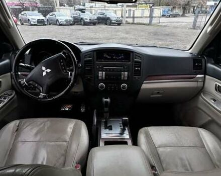 Синий Мицубиси Паджеро Вагон, объемом двигателя 3 л и пробегом 221 тыс. км за 9800 $, фото 14 на Automoto.ua