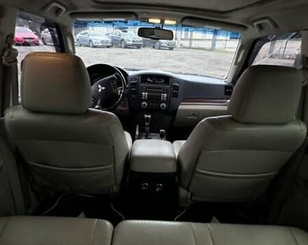 Синий Мицубиси Паджеро Вагон, объемом двигателя 3 л и пробегом 221 тыс. км за 9800 $, фото 16 на Automoto.ua