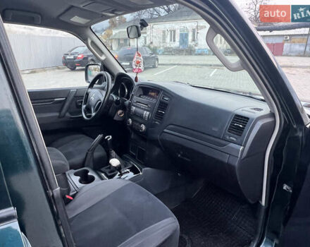 Зеленый Мицубиси Паджеро Вагон, объемом двигателя 3.2 л и пробегом 220 тыс. км за 7200 $, фото 68 на Automoto.ua