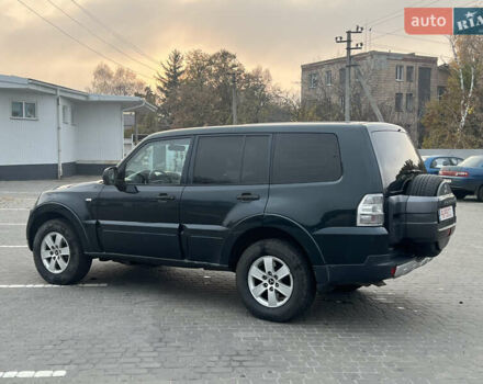 Зеленый Мицубиси Паджеро Вагон, объемом двигателя 3.2 л и пробегом 220 тыс. км за 7200 $, фото 9 на Automoto.ua