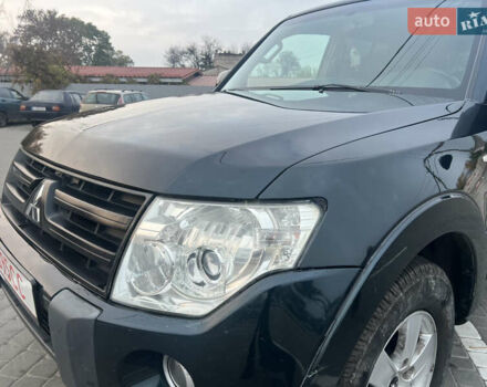 Зеленый Мицубиси Паджеро Вагон, объемом двигателя 3.2 л и пробегом 220 тыс. км за 7200 $, фото 28 на Automoto.ua