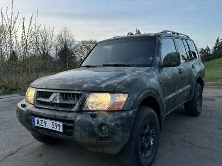Міцубісі Паджеро Вагон 2004 у Краматорске на Automoto.ua Зелений Міцубісі Паджеро Вагон, об'ємом двигуна 2.5 л та пробігом 360 тис. км за 4500 $, фото 1 на Automoto.ua