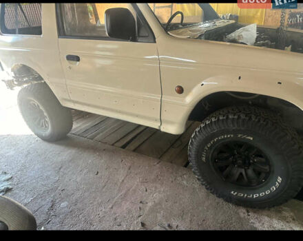 Білий Міцубісі Паджеро, об'ємом двигуна 2.97 л та пробігом 280 тис. км за 6400 $, фото 8 на Automoto.ua