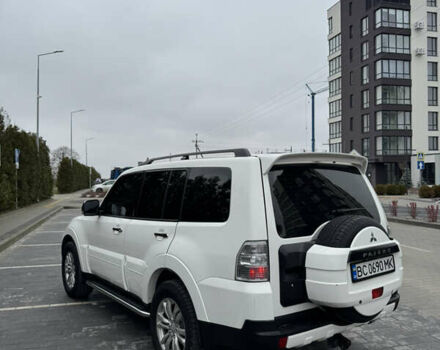 Білий Міцубісі Паджеро, об'ємом двигуна 2.97 л та пробігом 245 тис. км за 8900 $, фото 9 на Automoto.ua