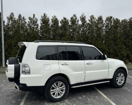 Білий Міцубісі Паджеро, об'ємом двигуна 2.97 л та пробігом 245 тис. км за 9850 $, фото 4 на Automoto.ua