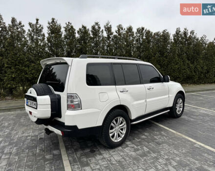 Білий Міцубісі Паджеро, об'ємом двигуна 2.97 л та пробігом 245 тис. км за 8900 $, фото 12 на Automoto.ua