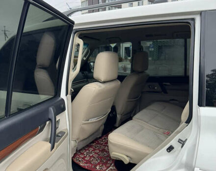 Білий Міцубісі Паджеро, об'ємом двигуна 2.97 л та пробігом 245 тис. км за 8900 $, фото 20 на Automoto.ua