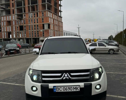 Білий Міцубісі Паджеро, об'ємом двигуна 2.97 л та пробігом 245 тис. км за 9850 $, фото 13 на Automoto.ua