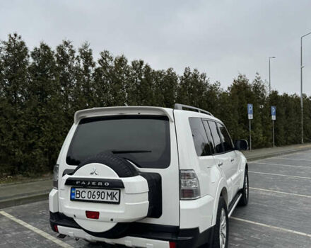 Білий Міцубісі Паджеро, об'ємом двигуна 2.97 л та пробігом 245 тис. км за 8900 $, фото 41 на Automoto.ua
